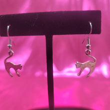 Load image into Gallery viewer, Silver Kitty Earrings
