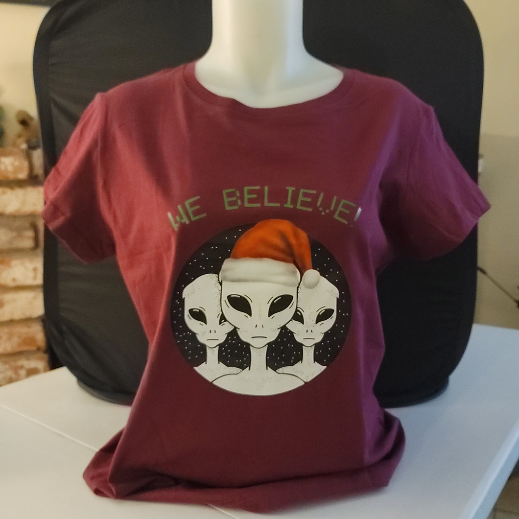 We Believe Christmas Aliens T-Shirt (Burgundy)