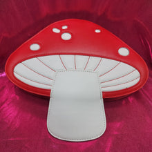 Load image into Gallery viewer, Red Mushroom Purse
