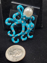 Load image into Gallery viewer, Vintage Octopus Brooch
